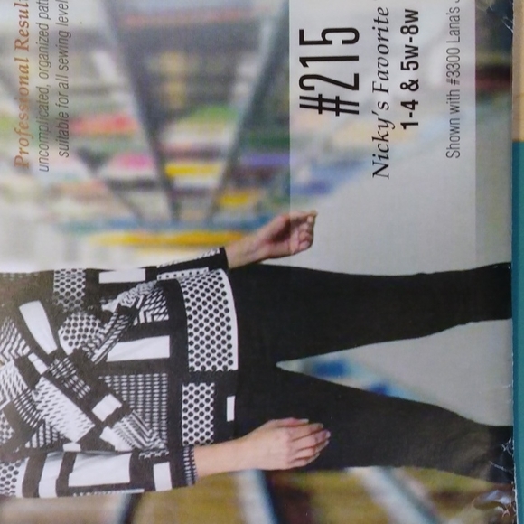 Silhouette Patterns Nicky's Favorite Top - Picture 5 of 13